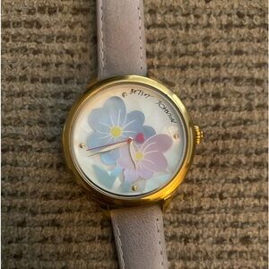 Betsy Johnson WOMENS Watch - Floral Pattern Face - Gold Trim - Gray/Purp band